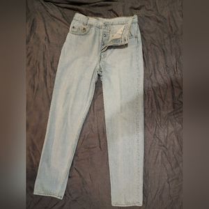 Levis